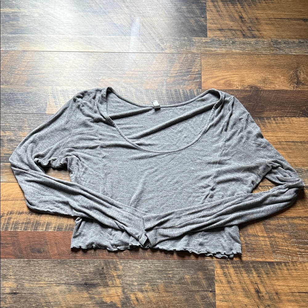 BP Cropped Gray Long Sleeve Women's Top